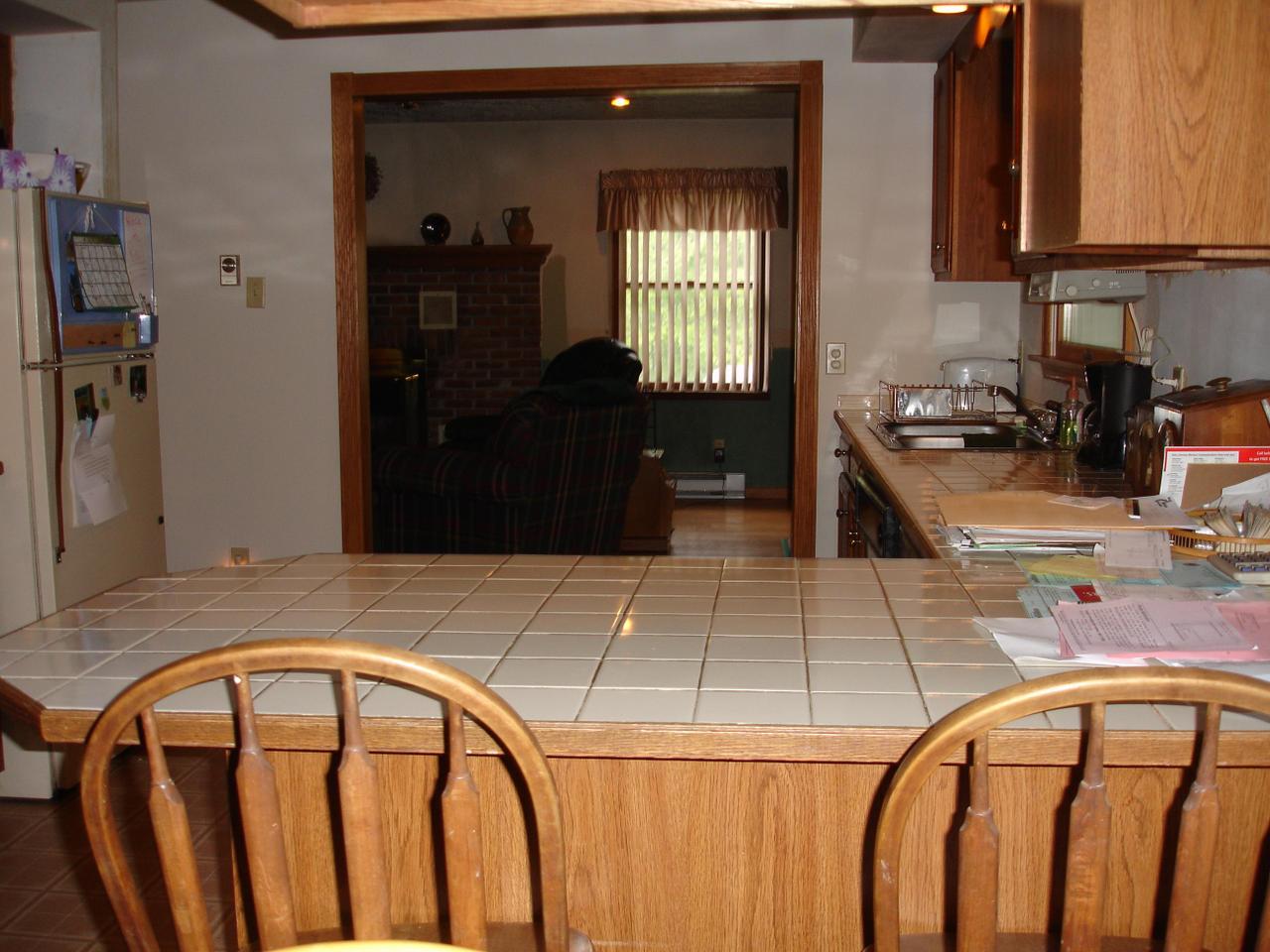 205 Ross Road Tobyhanna, PA 18466 - Photo 5 of 17 kitchen