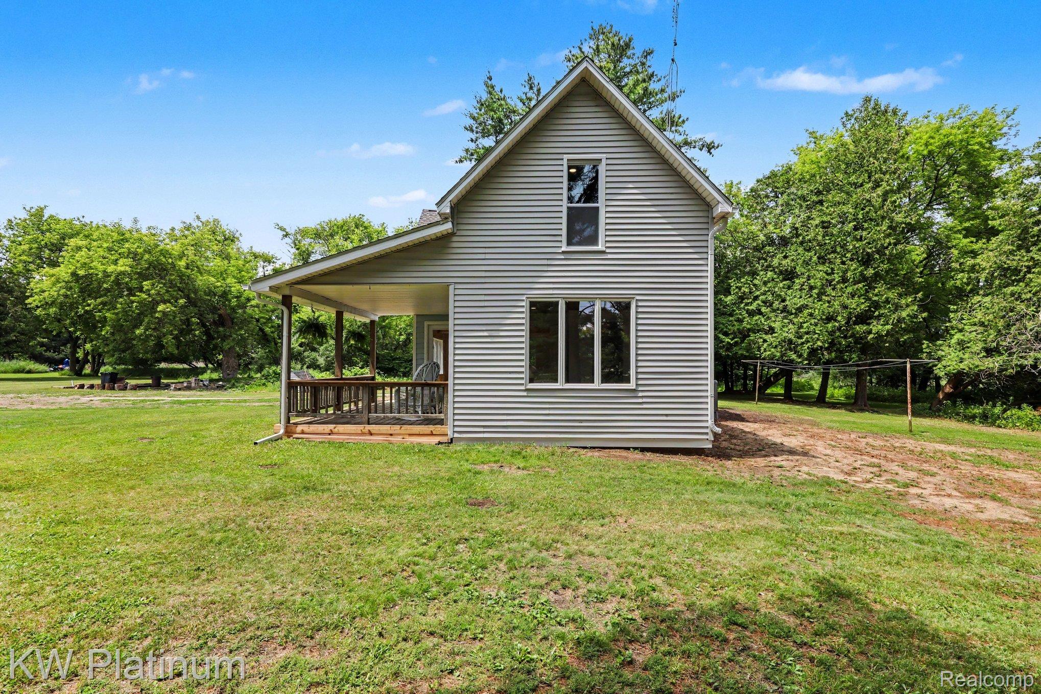 5103 Forester Road Carsonville, MI 48419 - Photo 26 of 28 026_file_3872.jpg