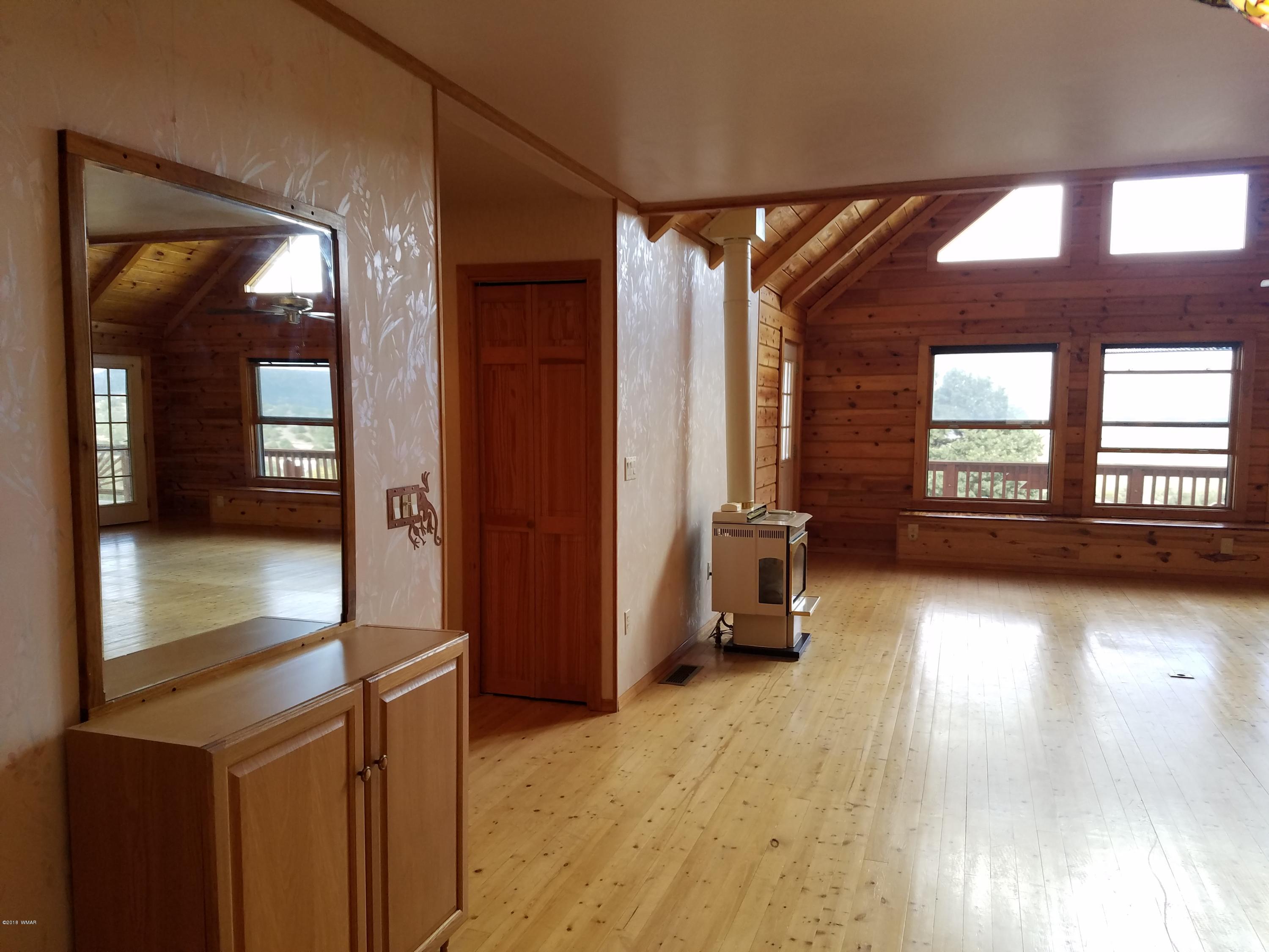1670 Ranch View Drive Eagar, AZ 85925 - Photo 8 of 57