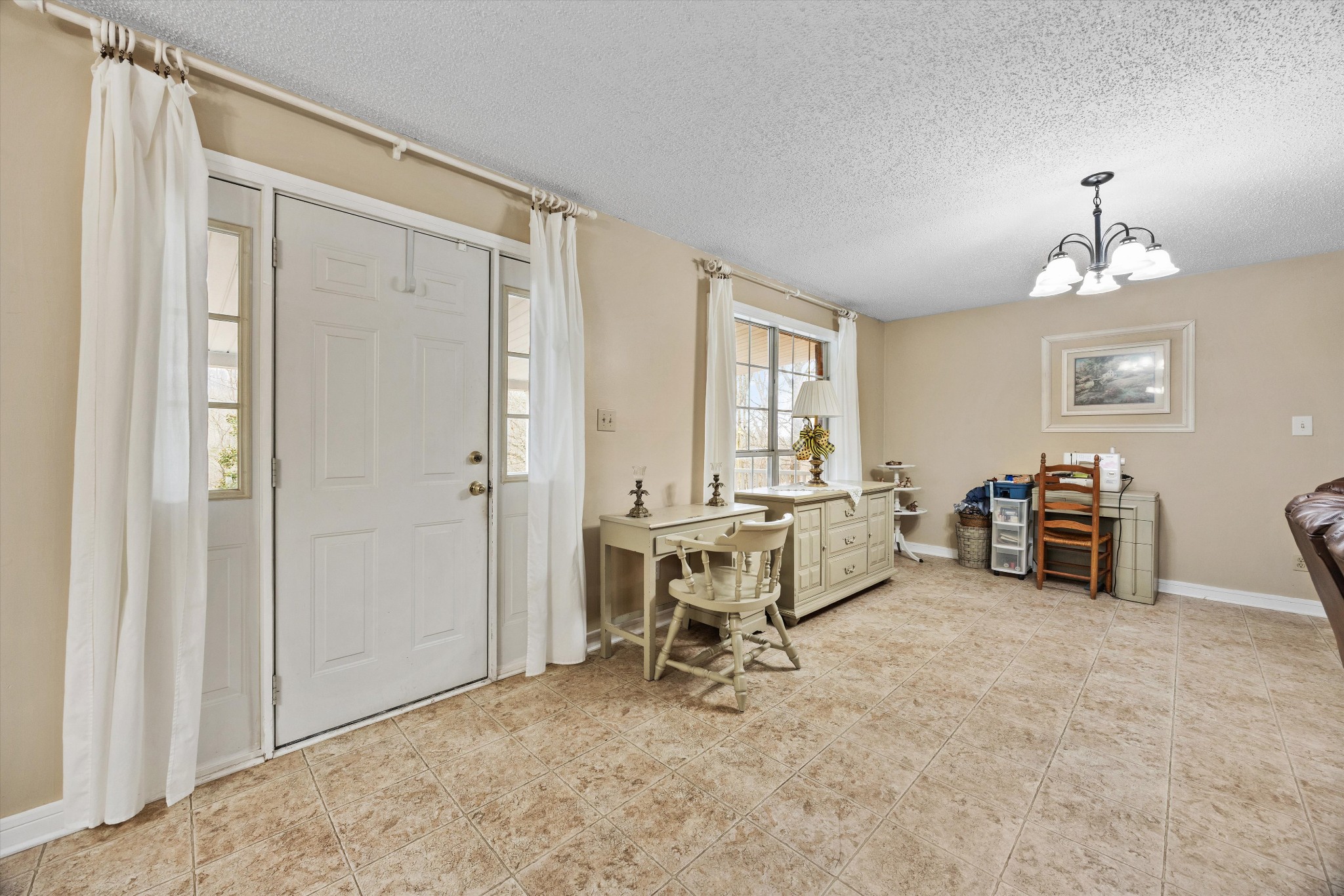 631 Holt Hollow Road Prospect, TN 38477 - Photo 5 of 41 a view of a livingroom with furniture and windows