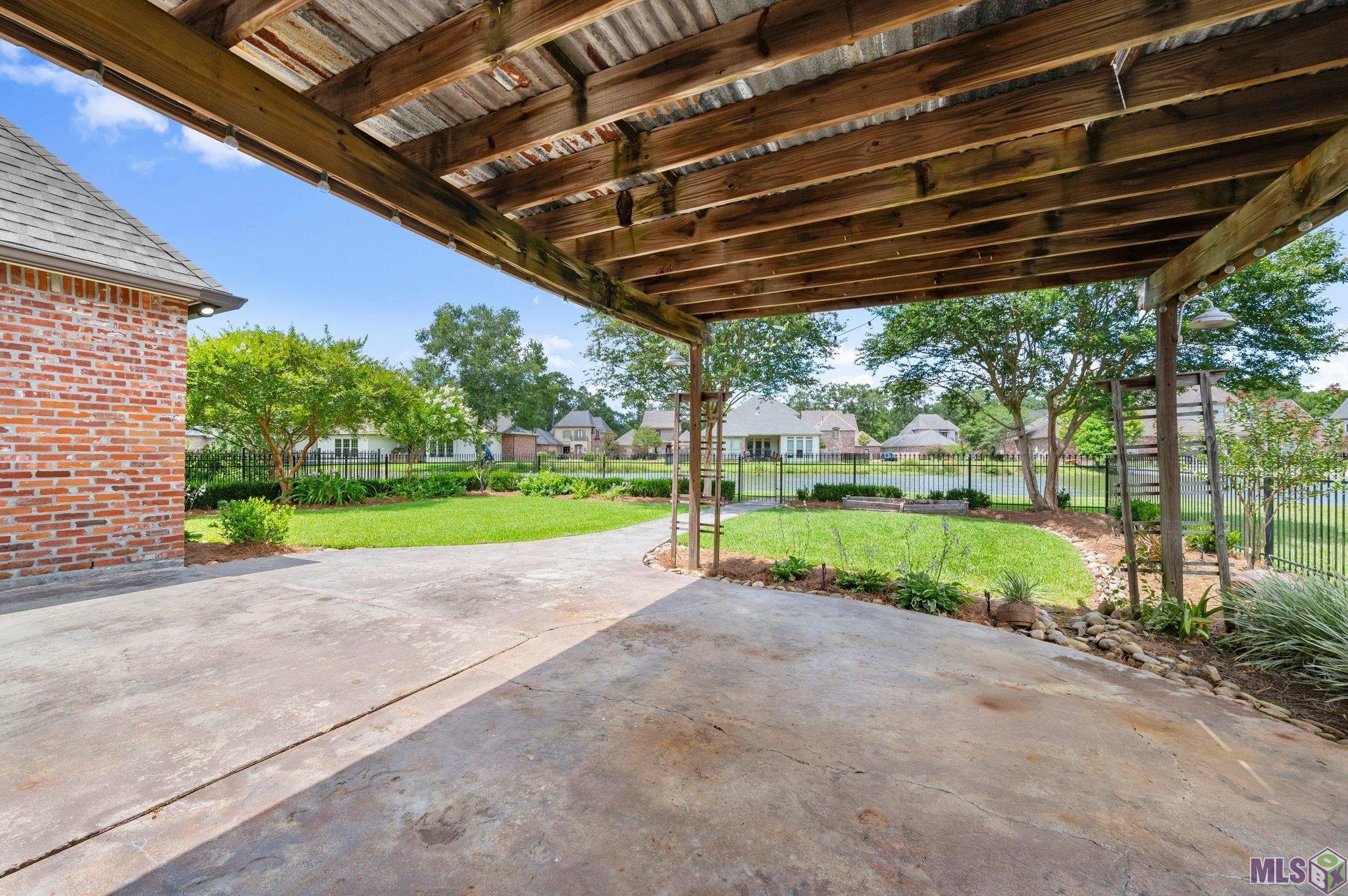 19537 South Harrells Ferry Road Baton Rouge, LA 70816 - Photo 31 of 37