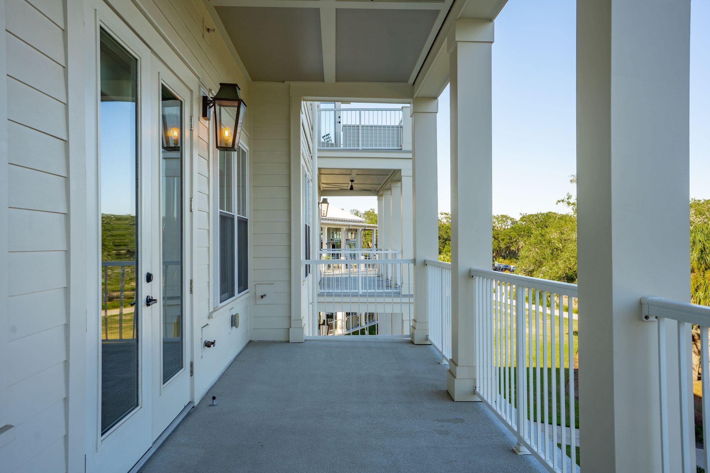 600 Waterman Street, Unit 732 Charleston, SC 29492 - Photo 25 of 61 balcony
