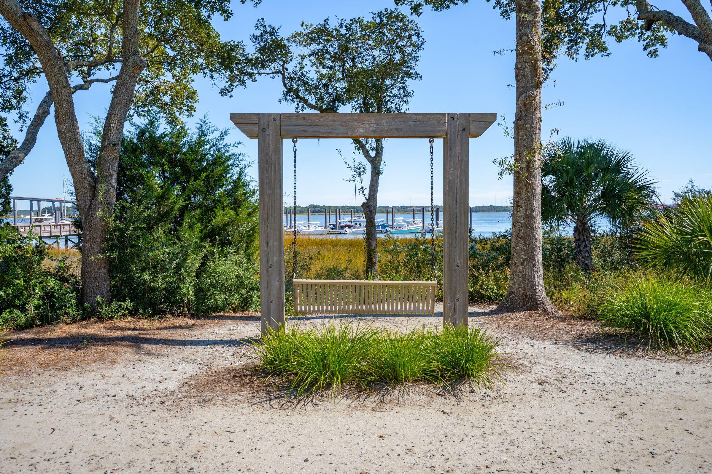 600 Waterman Street, Unit 732 Charleston, SC 29492 - Photo 54 of 61 walking trails