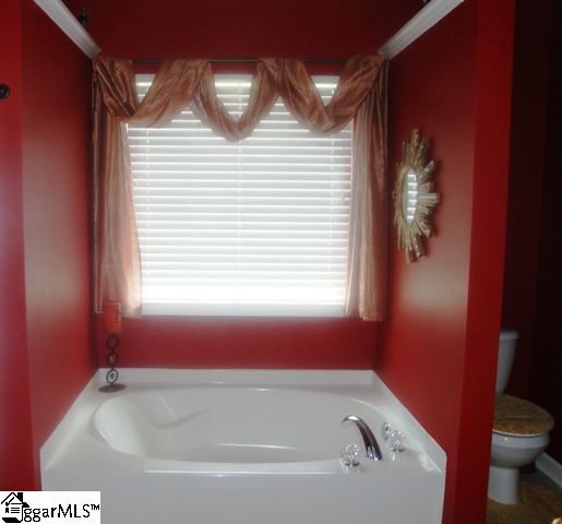 210 Chartwell Drive Greer, SC 29650 - Photo 13 of 21 Gallery Image 13