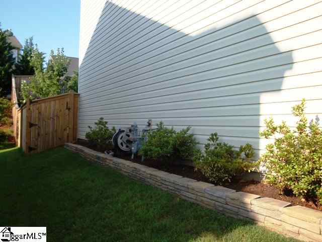 210 Chartwell Drive Greer, SC 29650 - Photo 19 of 21 Gallery Image 19