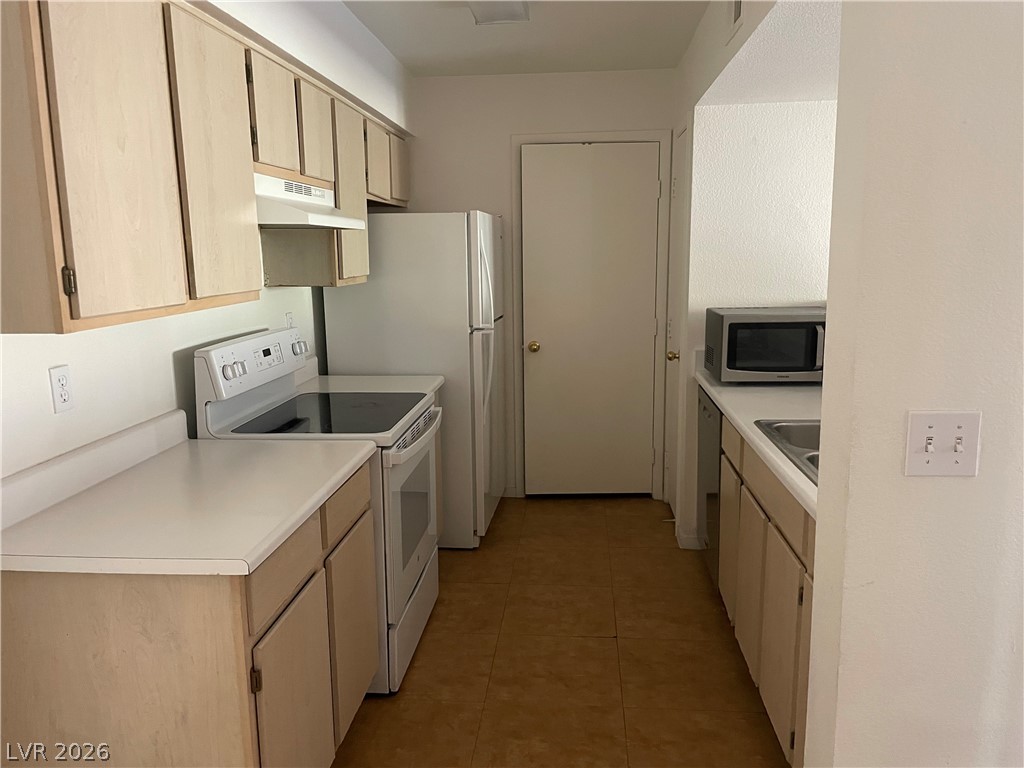 8101 West Flamingo Road, Unit 2150 Las Vegas, NV 89147 - Photo 4 of 14