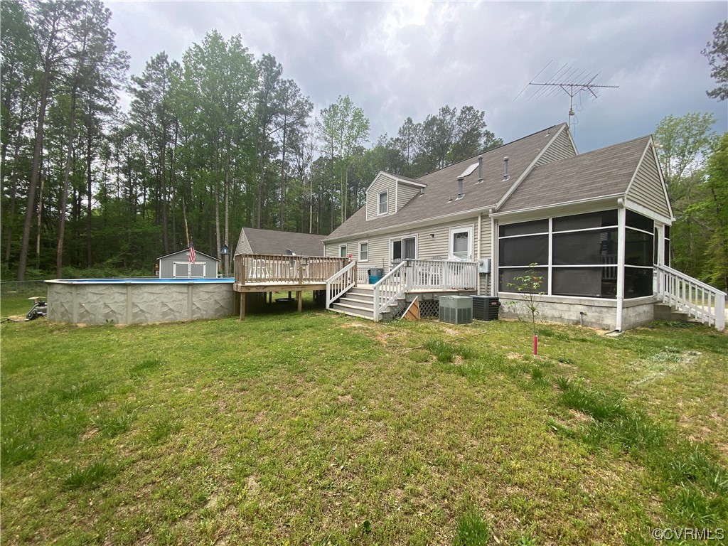 19535 Templeton Road Carson, VA 23830 - Photo 2 of 10 a house view with a garden space