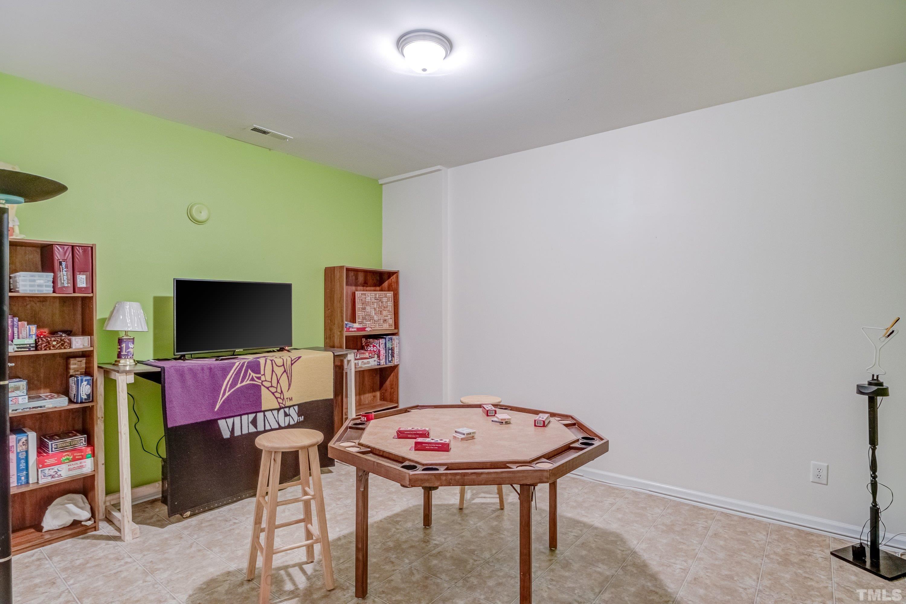 4619 Kings Garden Road Raleigh, NC 27612 - Photo 34 of 47 Gallery Image 34