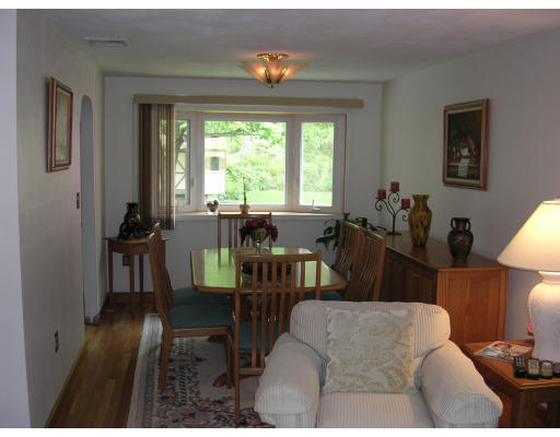 21 Mountain Road Burlington, MA 01803 - Photo 5 of 10 Gallery Image 5