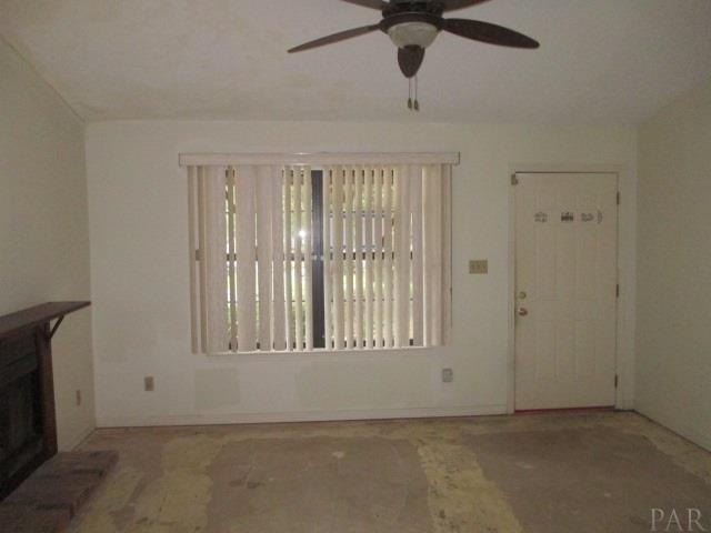 3374 Pine Forest Road Cantonment, FL 32533 - Photo 6 of 18 Gallery Image 6