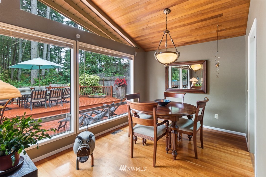 16209 Southeast 145th Street Renton, WA 98059 - Photo 4 of 23