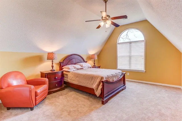 a view of walk in closet