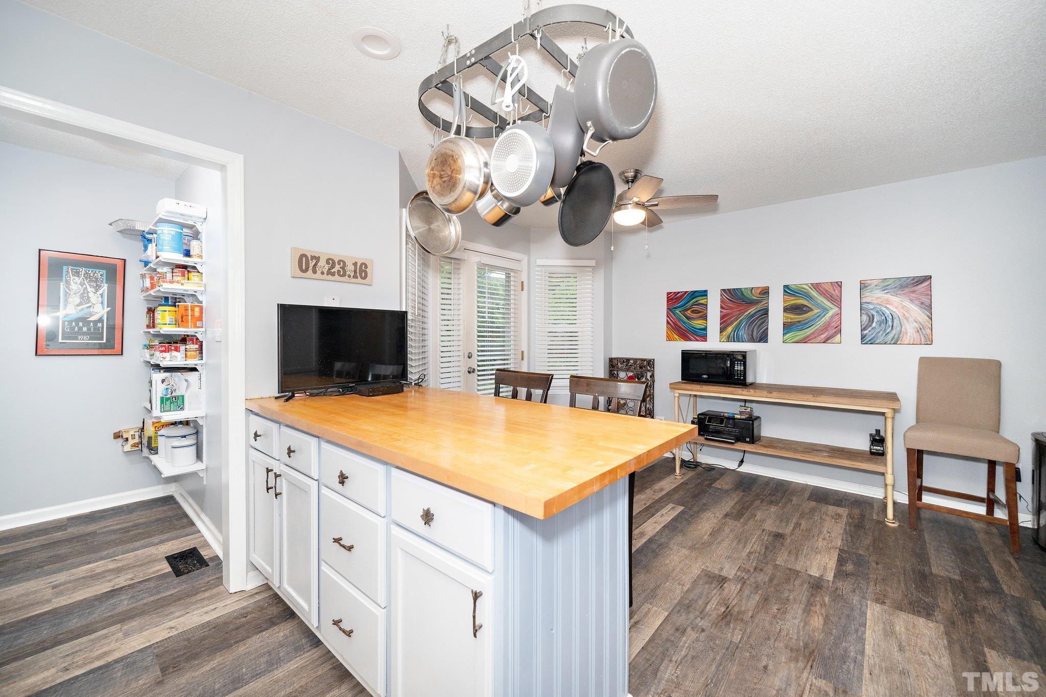 4605 Thurmount Place Raleigh, NC 27604 - Photo 13 of 28 Gallery Image 13