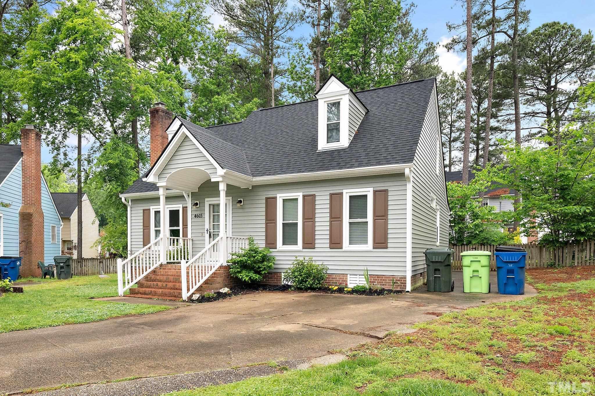 4605 Thurmount Place Raleigh, NC 27604 - Photo 2 of 28 Gallery Image 2