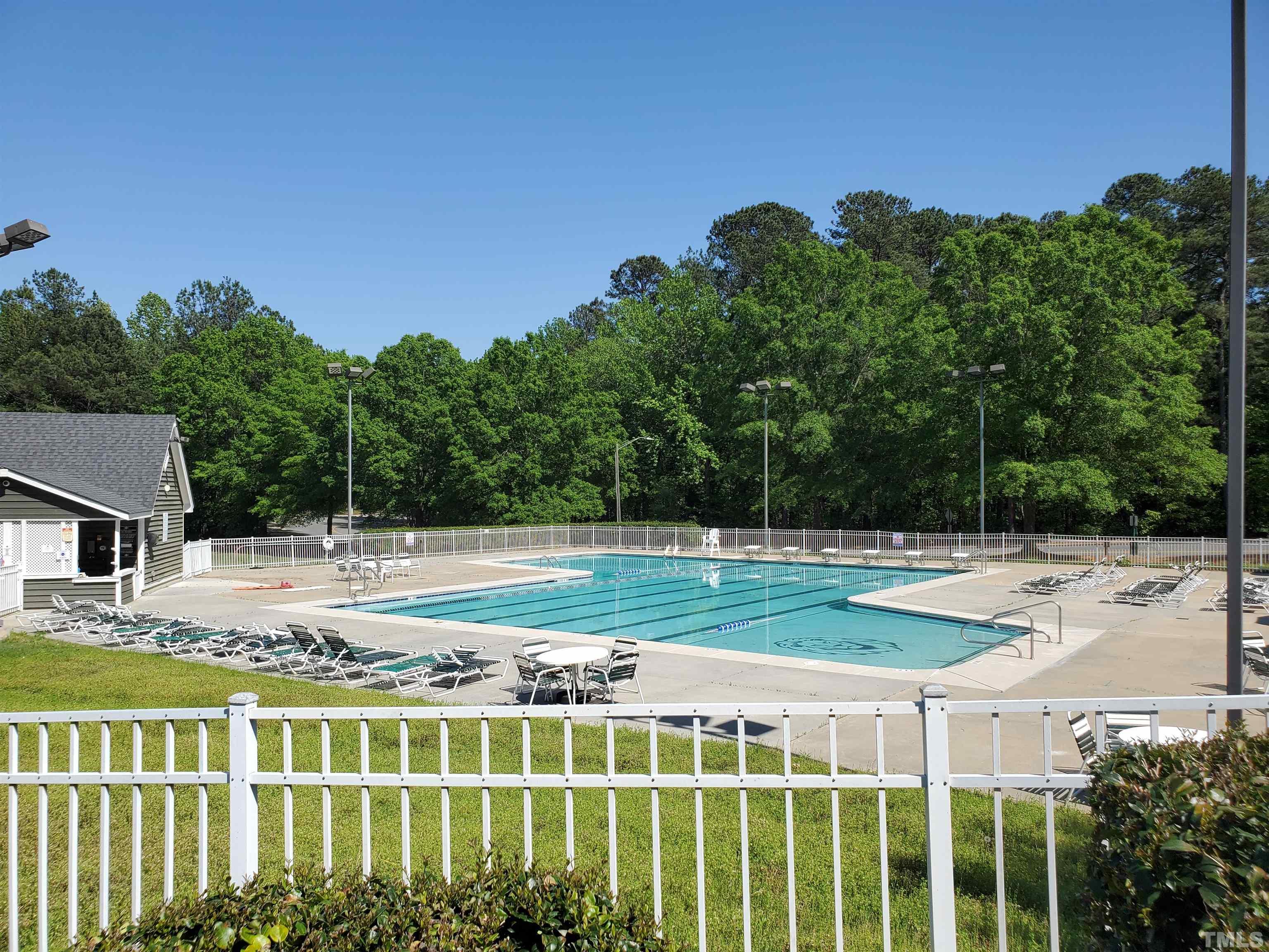 4605 Thurmount Place Raleigh, NC 27604 - Photo 27 of 28 Gallery Image 27