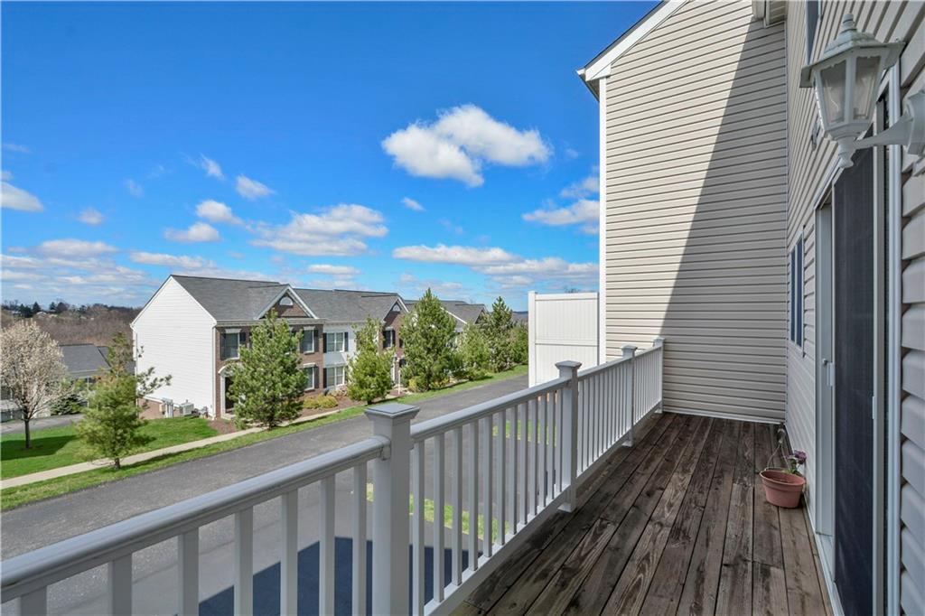 46 Castle View Drive McKees Rocks, PA 15136 - Photo 20 of 20 Rear Deck