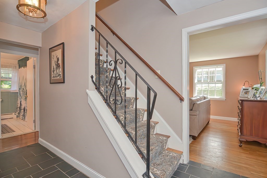 1335 Old Worcester Road Framingham, MA 01701 - Photo 24 of 42 Gallery Image 24