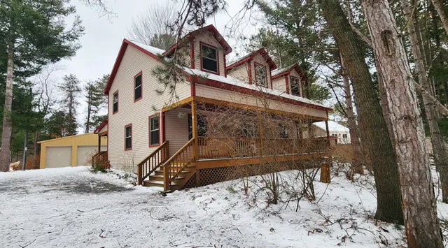$425,000 | 1724 North Ridge Road, Mears, MI 49436