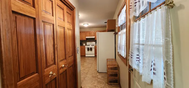 $425,000 | 1724 North Ridge Road, Mears, MI 49436