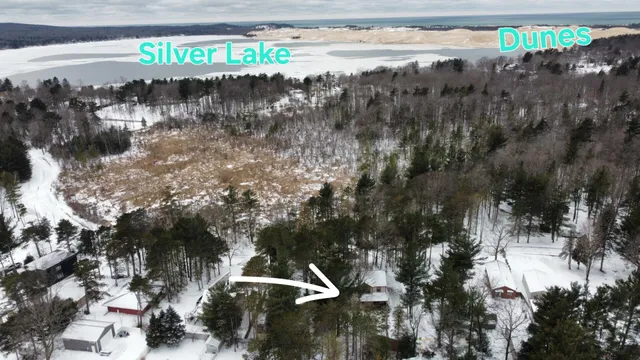 $425,000 | 1724 North Ridge Road, Mears, MI 49436