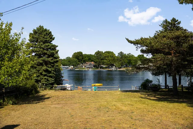 $425,000 | 1724 North Ridge Road, Mears, MI 49436