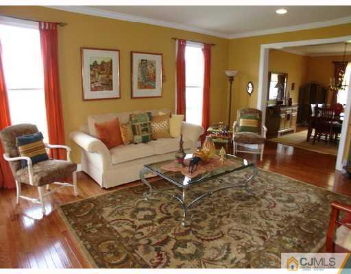 8 Chambry Court Freehold, NJ 07728 - Photo 3 of 9