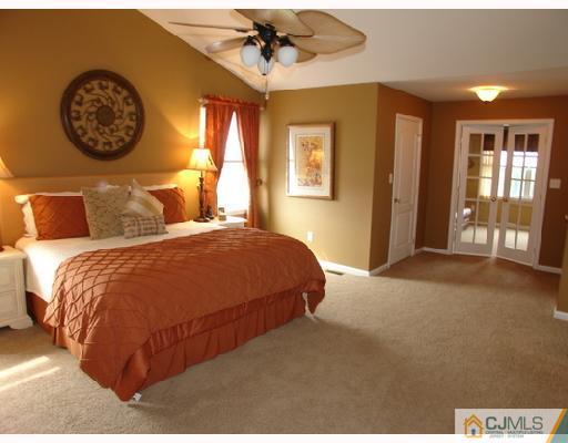 8 Chambry Court Freehold, NJ 07728 - Photo 9 of 9