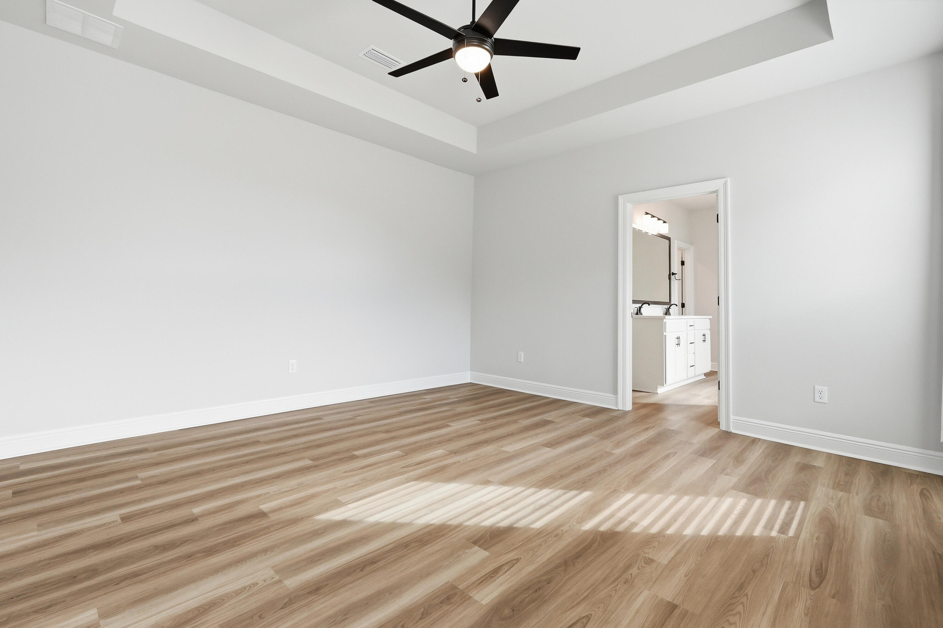 4631 Jayhawk Drive Crestview, FL 32539 - Photo 31 of 65 4631 jayhawk dr-38