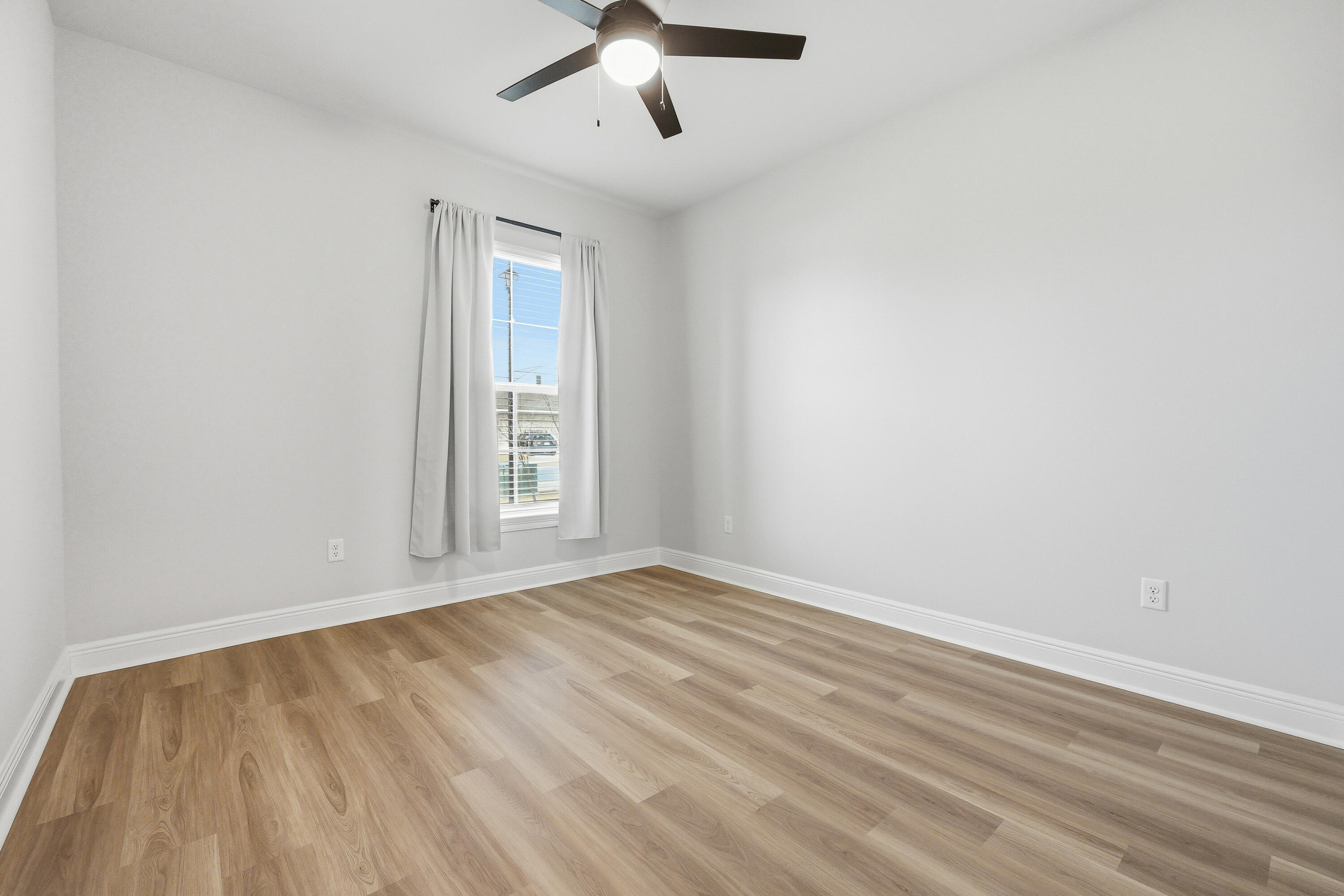 4631 Jayhawk Drive Crestview, FL 32539 - Photo 46 of 65 4631 jayhawk dr-51