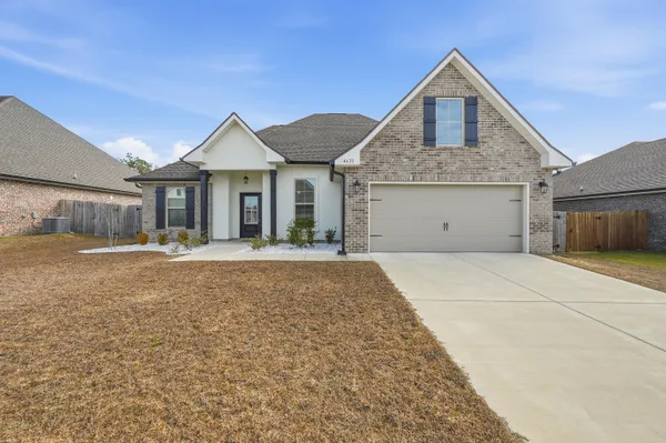 $394,900 | 4631 Jayhawk Drive, Crestview, FL 32539