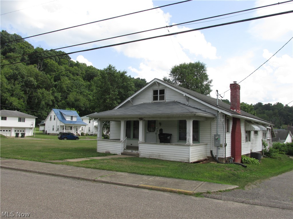 606 Pike Road St. Marys, WV 26170 - Photo 2 of 12