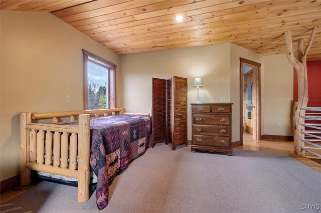 $929,990 | 463 Hughes Road, Remsen, NY 13438