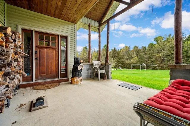 $929,990 | 463 Hughes Road, Remsen, NY 13438