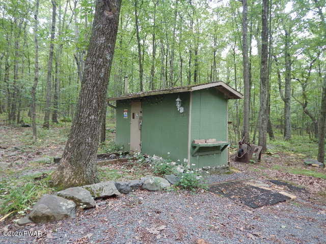 922 Silver Lake Road Dingmans Ferry, PA 18328 - Photo 8 of 20 DSCN1571