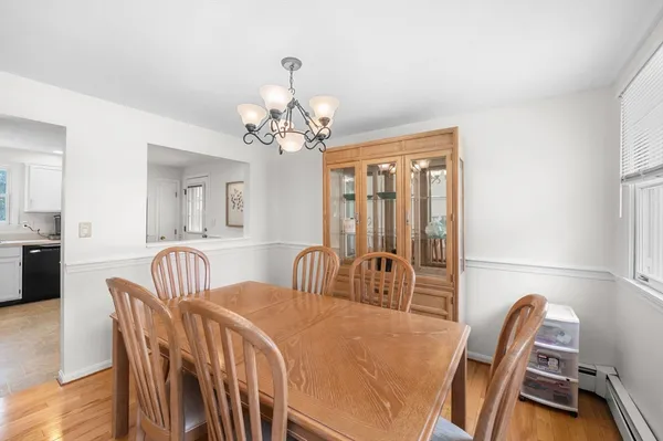 $799,900 | 2 Rhode Island Road, Wilmington, MA 01887