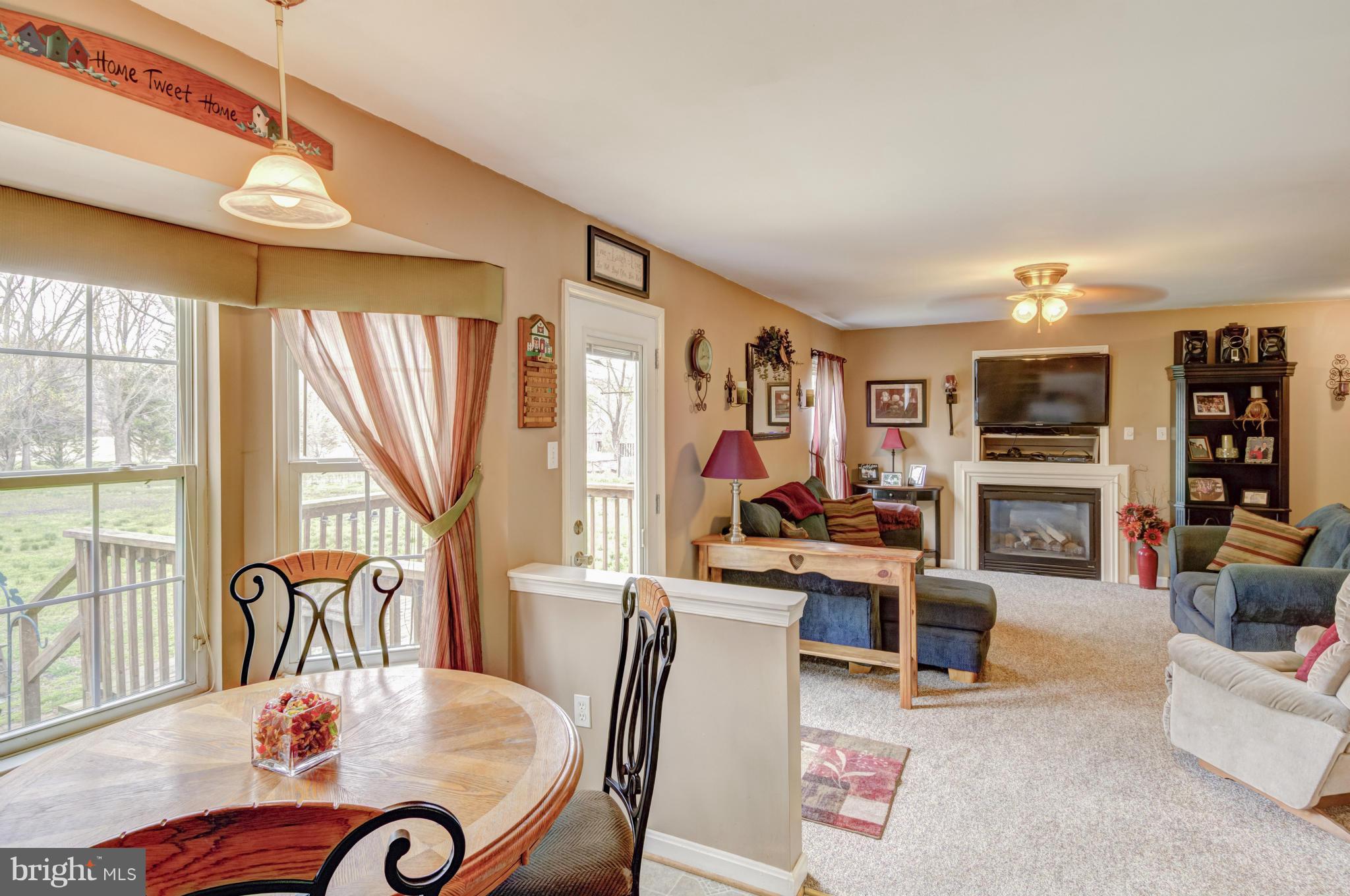 10070 Howes Road Dunkirk, MD 20754 - Photo 5 of 30 Family Room