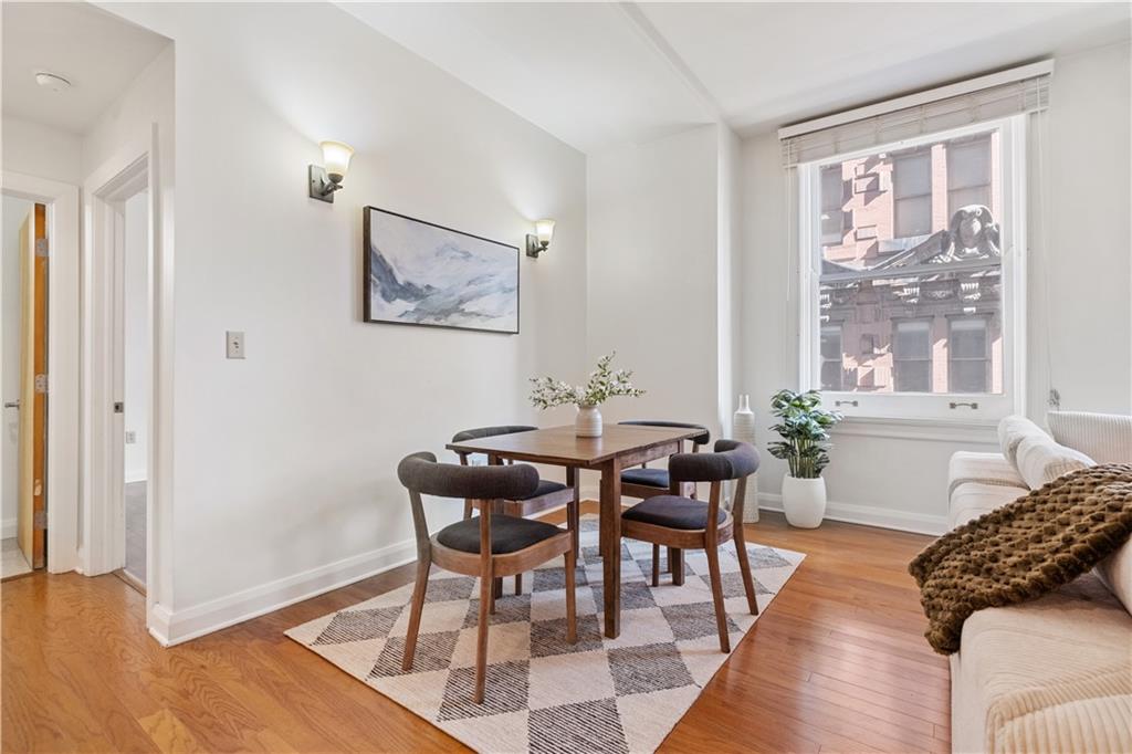 306 Fourth Avenue, Unit 501 Pittsburgh, PA 15222 - Photo 15 of 30 a dining room with furniture and window