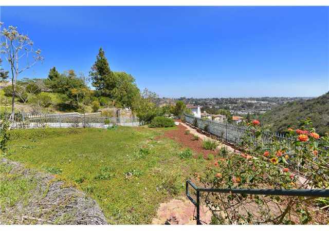 2677 Ridgegate Row La Jolla, CA 92037 - Photo 19 of 24 Parcel #2 - (limited use)