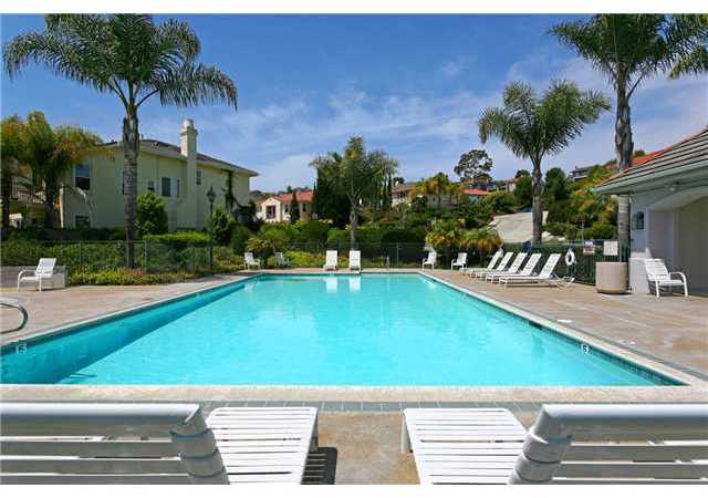 2677 Ridgegate Row La Jolla, CA 92037 - Photo 22 of 24 Community Pool