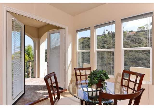 2677 Ridgegate Row La Jolla, CA 92037 - Photo 6 of 24