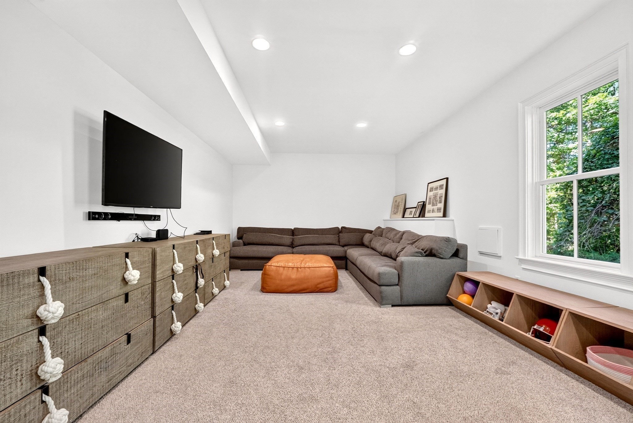 313 Garfield Road Concord, MA 01742 - Photo 31 of 36 Gallery Image 31