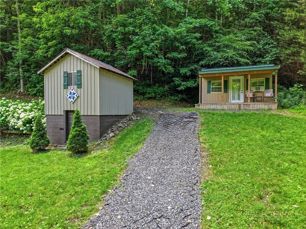 4180 3 Top Road Todd, NC 28684 - Photo 39 of 47