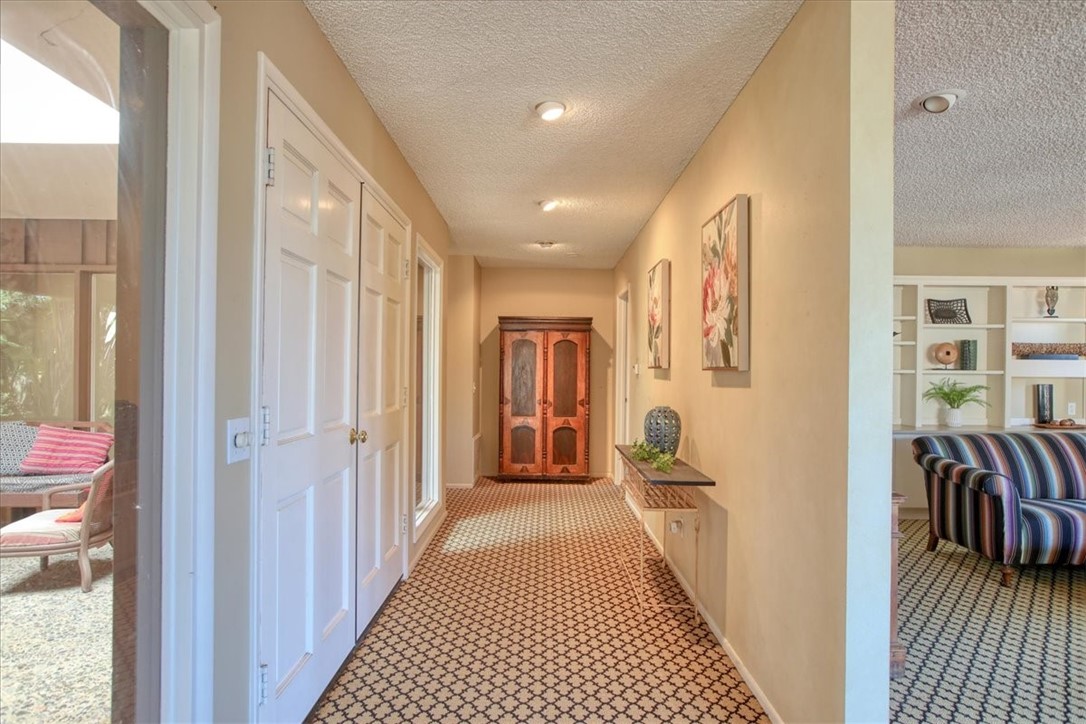 798 Drake Street Cambria, CA 93428 - Photo 6 of 45 a view of a hallway
