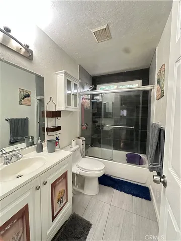 $4,500 | 2114 Traynor Avenue, Placentia, CA 92870