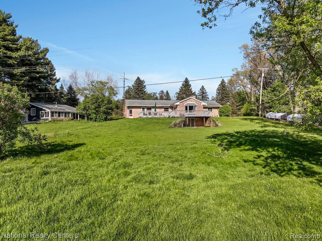 333 North Eager Road Howell, MI 48843 - Photo 33 of 45