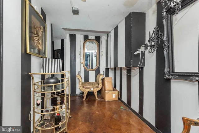 $300,000 | 7231 Harford Road, Baltimore, MD 21234