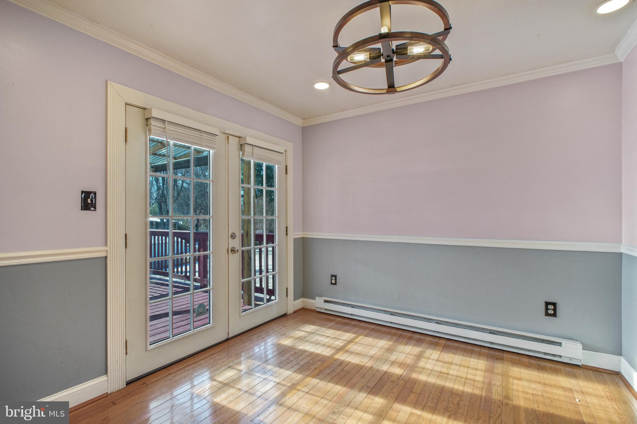 13218 Kurtz Road Woodbridge, VA 22193 - Photo 9 of 36