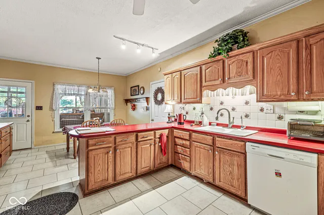 $900,000 | 12558 East 191st Street, Noblesville, IN 46060