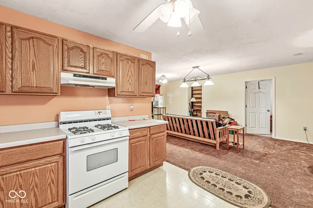 $900,000 | 12558 East 191st Street, Noblesville, IN 46060