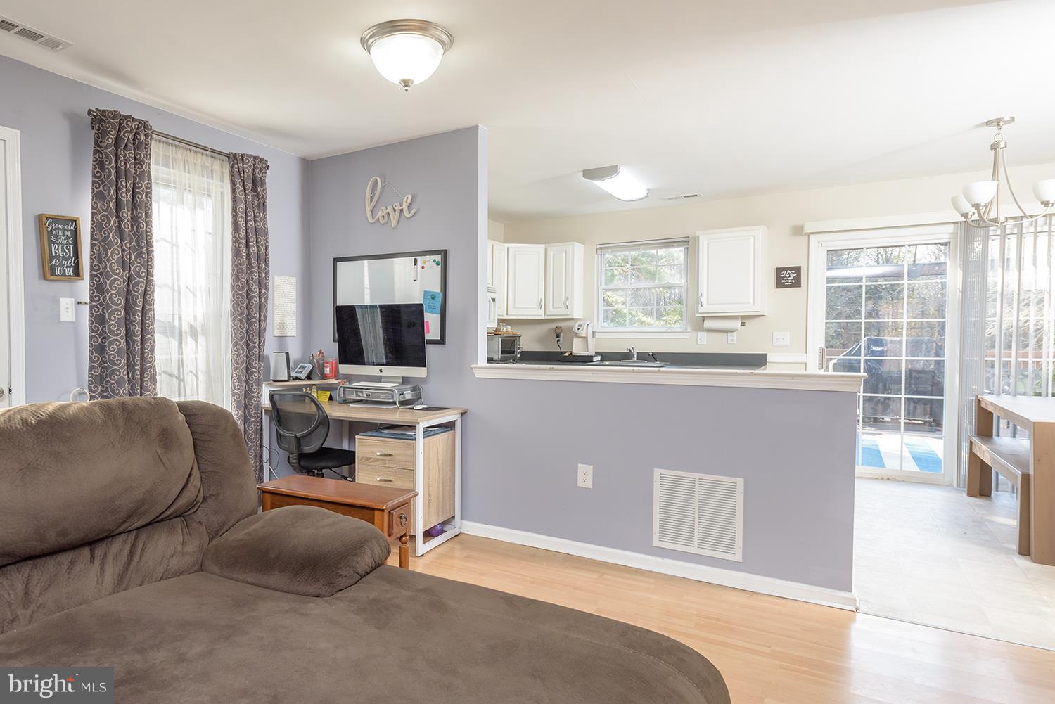 148 Hayes Mill Road Atco, NJ 08004 - Photo 7 of 26 Dining Room